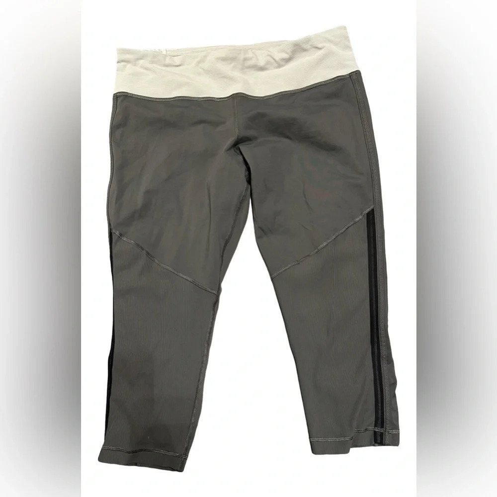 Lululemon Race With Grace Gray Soot Light Running Crop Reflective Run Tight 10